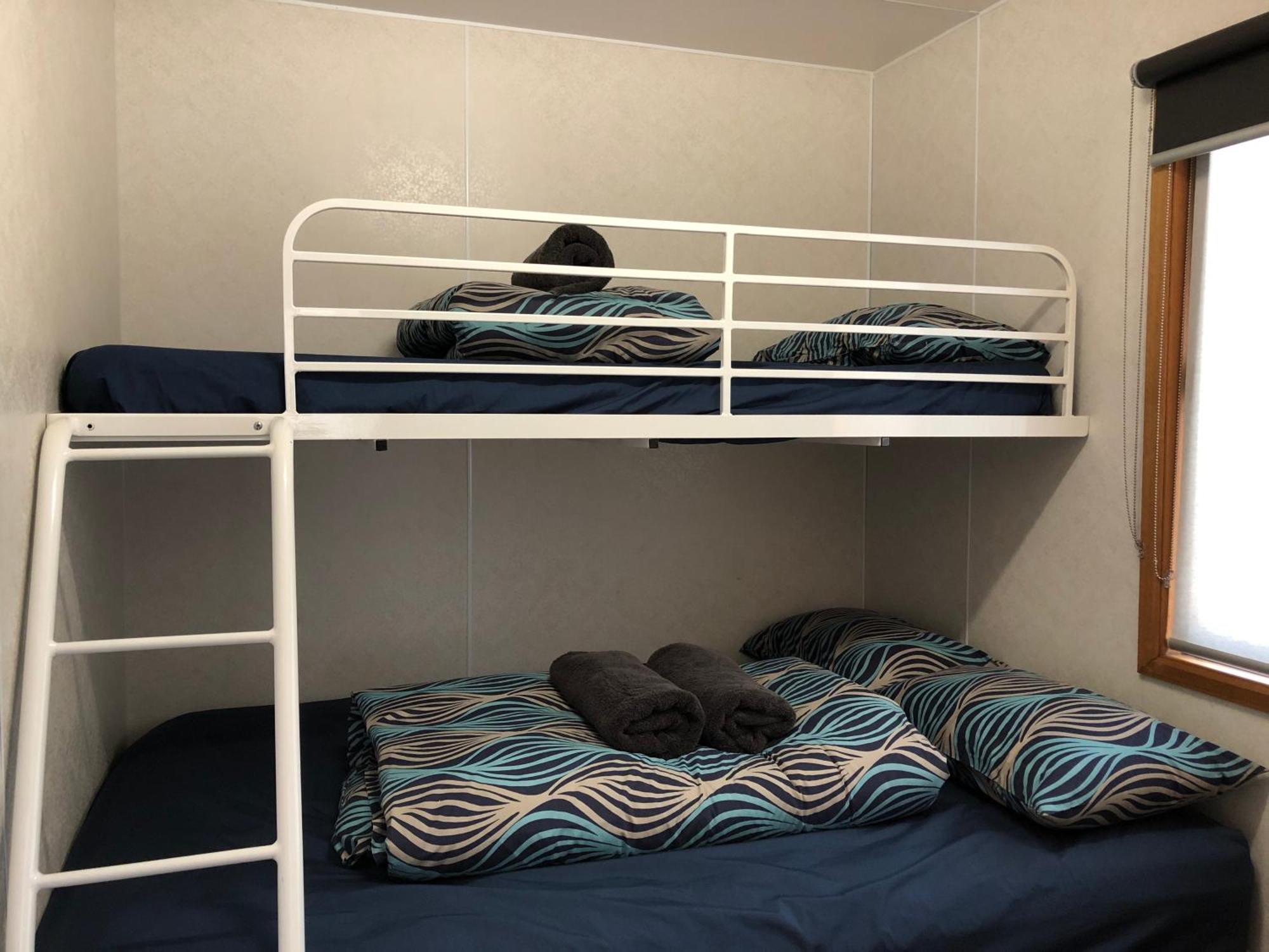 Acacia Caravan Park & Holiday Units Ararat Extérieur photo